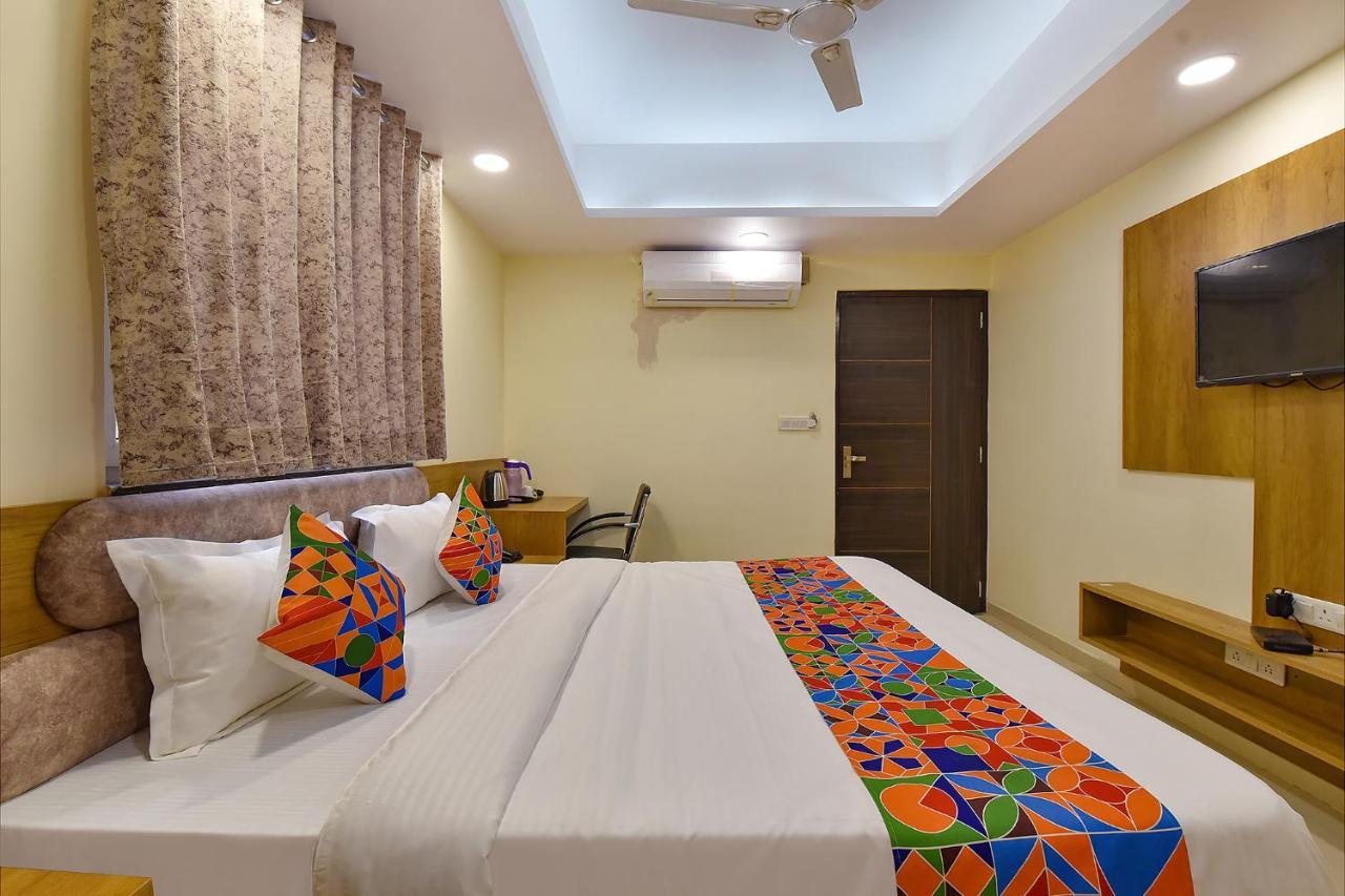 Fabhotel Pink City Jaipur Exteriör bild