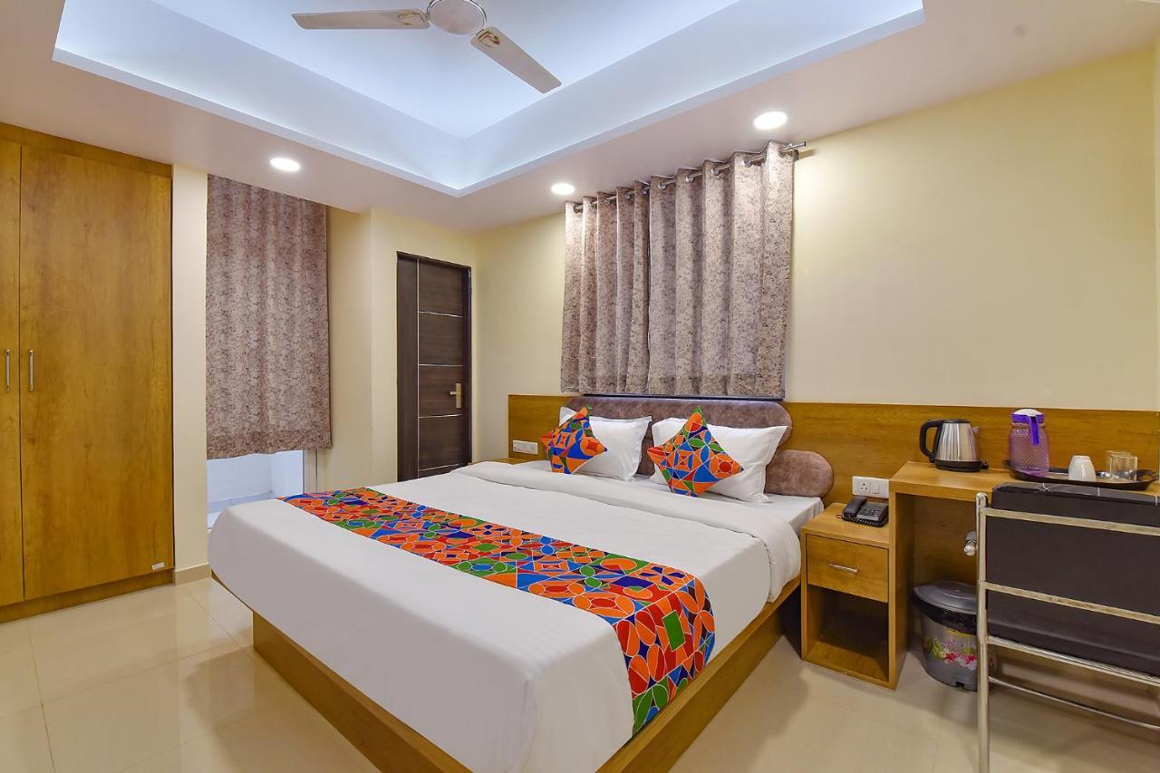 Fabhotel Pink City Jaipur Exteriör bild