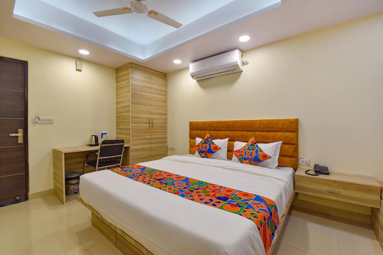 Fabhotel Pink City Jaipur Exteriör bild