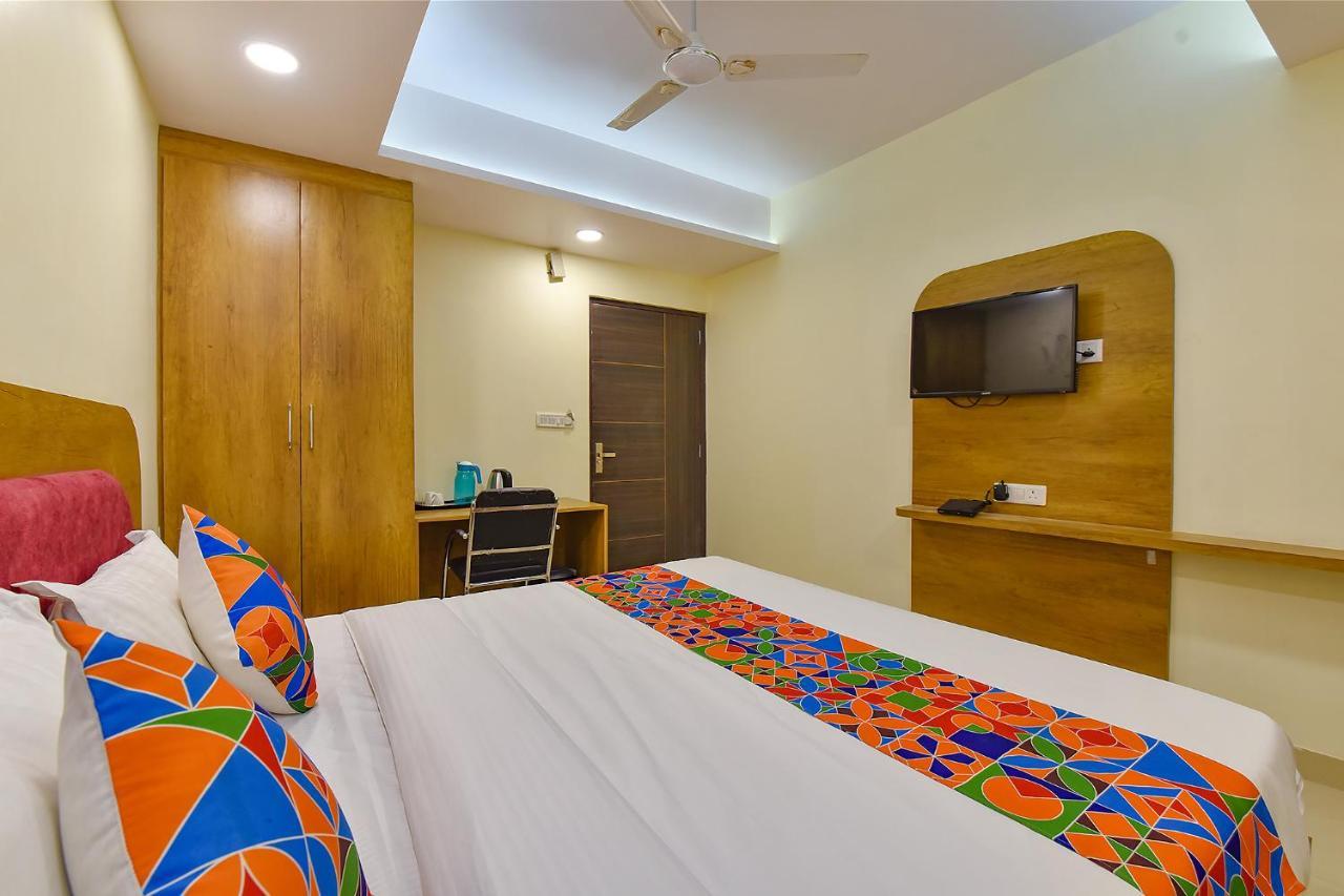 Fabhotel Pink City Jaipur Exteriör bild